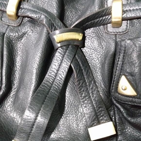 B. Makowsky Handbag, Black Leather - Picture 3 of 6